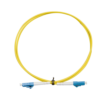 Tipo de pulido de cordón de parche de fibra óptica azul/beige ≤ 0,3 dB Pérdida de inserción Diámetro de fibra 9/125um
