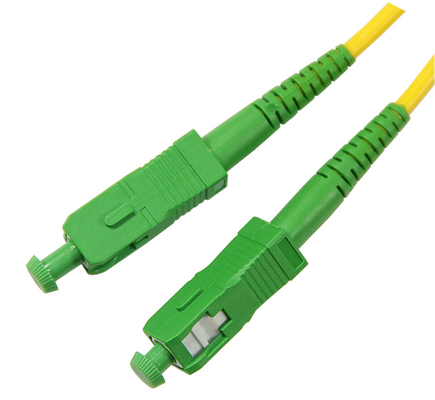 Cable de parche de fibra óptica de grado de telecomunicaciones con chaqueta de PVC/LSZH de 3,0 mm de diámetro y baja pérdida de inserción