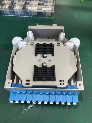 Caja de terminales DIN de aluminio montado en rieles LC/Sc Sx/Dx de fibra óptica para telecomunicaciones FTTX