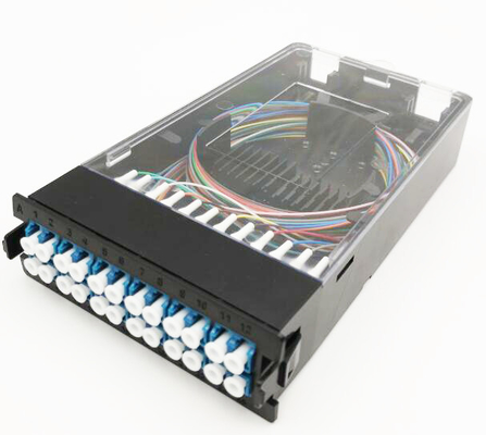 96F Panel de adaptador de cassette 1U Panel de parche MPO montado en el bastidor para el centro de datos 1U
