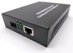 Convertidor de medios no administrado 10G con puerto SFP+ y RJ45