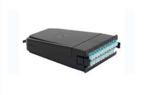 Panel de cinta MPO de núcleo múltiple -Tipo deslizante con material de cable LSZH