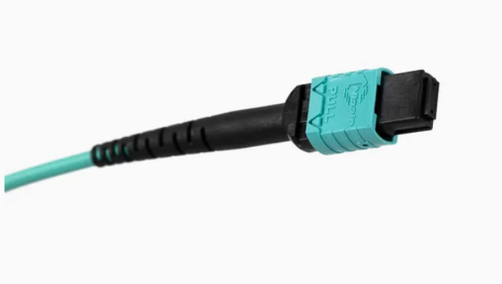 MTP Compatible Om3 MPO a MPO Cables de fibra óptica para Qsfp + Transceptores de comunicaciones 5g Tipo B