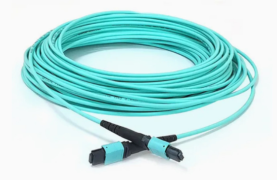 8/12/24 núcleo 2m-50m PVC de alta densidad / LSZH UL Certificación Femenina / Hombre MPO-MPO Sm Om3 Om4 Om5 Trunk Cable Patch Cord Fibra óptica Jumper