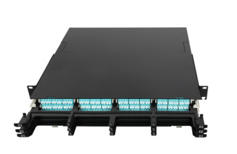 Diseño deslizante Panel de gestión de casetes MTP / MPO para diámetros de cable 0,9 / 2,0 / 3,0 mm -40 °C a 80 °C Rango de temperatura