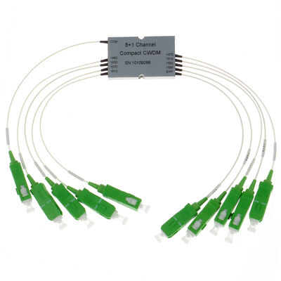 CCWDM 8 + 1 canal compacto de longitud de onda gruesa división multiplexador G657A1 Fibra óptica para el centro de datos FTTX