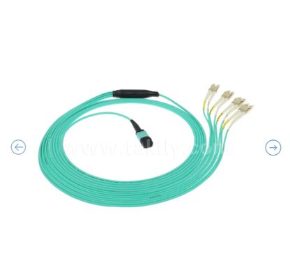 MPO/MTP-LC Breakout Patch Cord. Solución de cableado de fibra óptica multi-núcleo de alta densidad