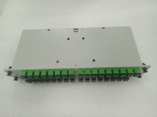Divisor PLC LGX Box: tamaño estandarizado para 1×2 a 2×64, compatible con conectores SC/LC