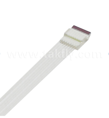 Unidad de Fibra de 8 canales (FAU, por sus siglas en inglés) con una matriz de lentes adjunta ¢ Fibra integrada y ensamblaje de lentes, para acoplamiento de borde de fotónica de silicio y módulos ópticos de alta velocidad