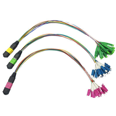 MPO MTP Cordón de parche de fibra múltiple de alta densidad 8/12/24 núcleos, baja pérdida, 500 ciclos de apareamiento, conforme con IEC y TIA