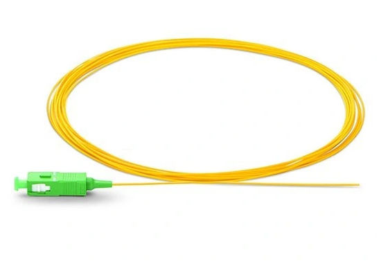 Coleta unimodal de la fibra óptica de SC/APC OS2 2.0m m G652D en la chaqueta amarilla de FTTx