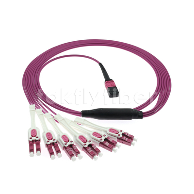 Hembra de MTP/MPO al cable con varios modos de funcionamiento del desbloqueo de las fibras OM4 50/125 del duplex 12 del LC UPC