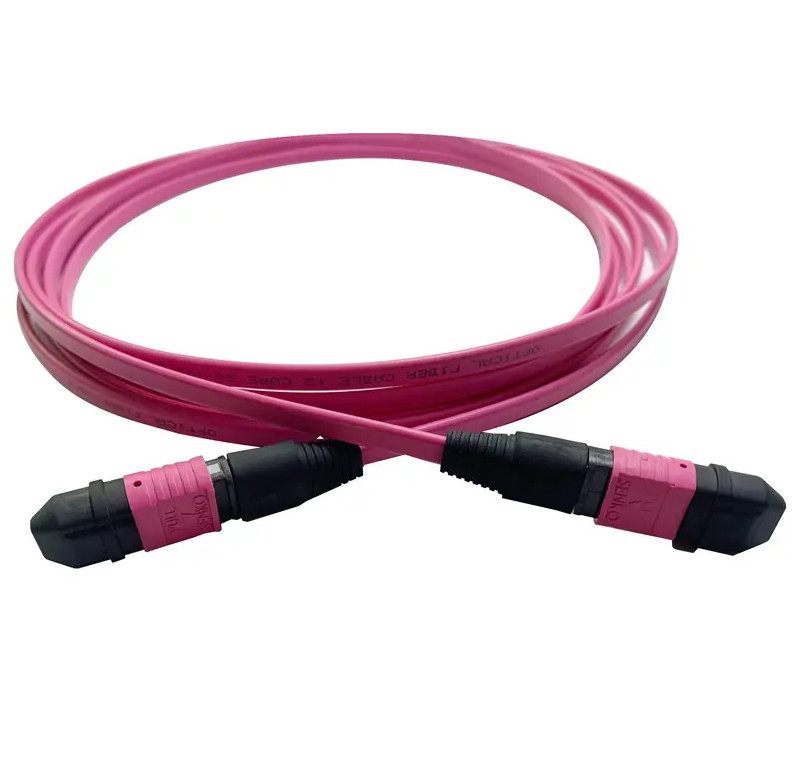 MPO MTP conector cerámico de zirconio de 3.0 mm Diámetro del cable -40.C a 85.C chaqueta de PVC/LSZH 20m de longitud