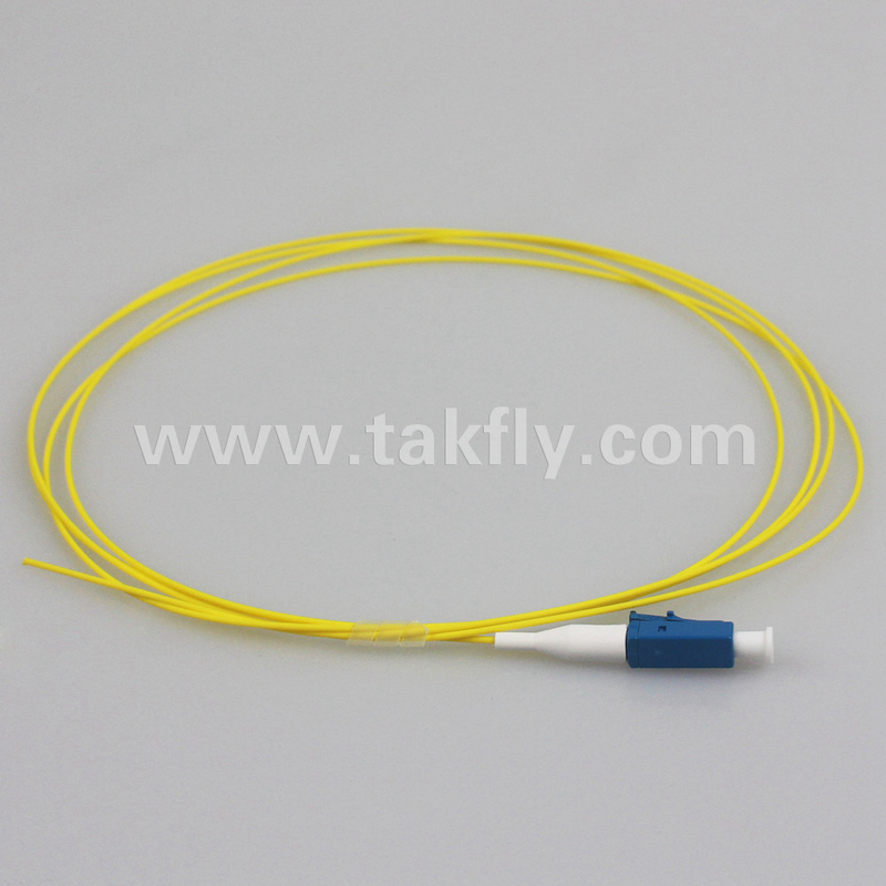 1.5M LC/UPC 0.9mm SM Pigtail de fibra óptica para transmisión de datos estable y rápida