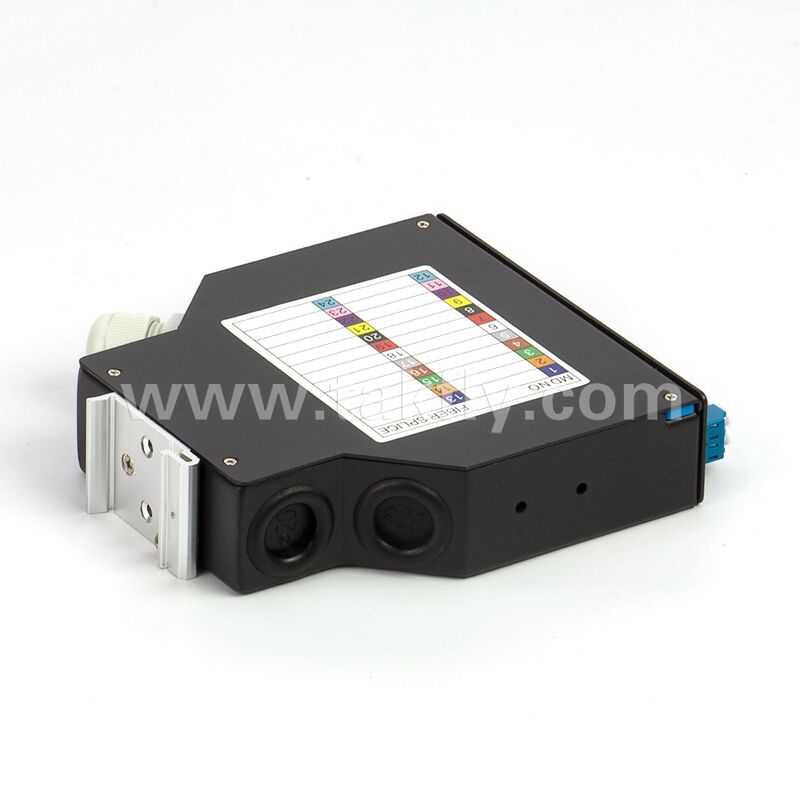 Panel de distribución de fibra óptica versátil que proporciona una protección robusta y una gestión organizada de cables para soluciones de red